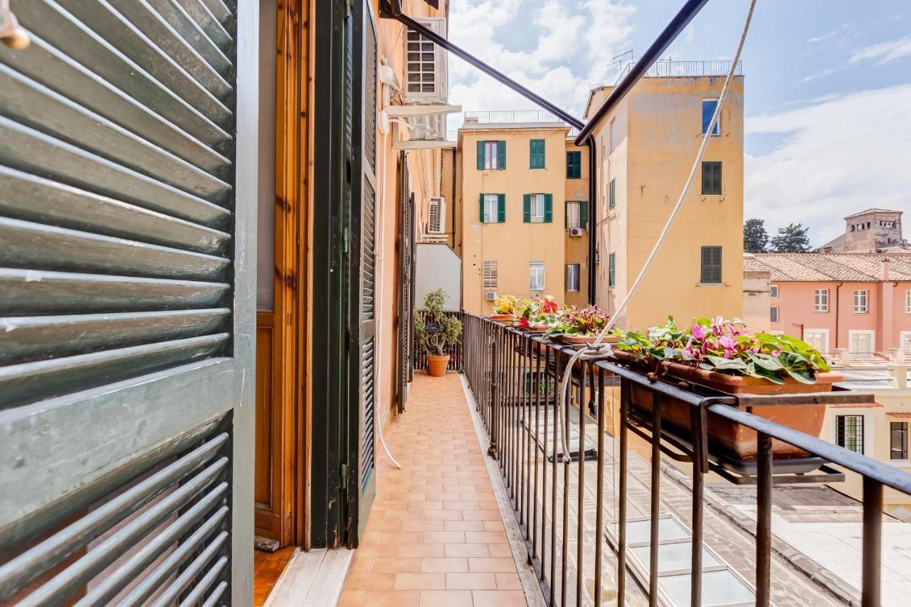 Am House Colosseo Roma Esterno foto